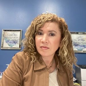 Meet your Posher, Maritza